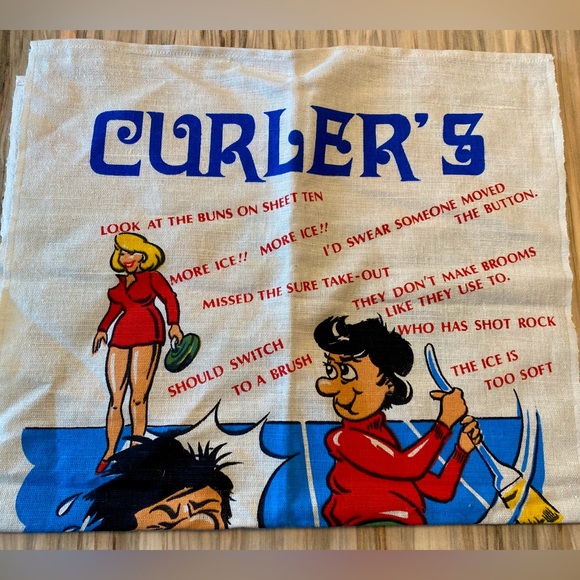 ✨SOLD✨ 90’s Vintage Curlers Crying Towel - Picture 2 of 3
